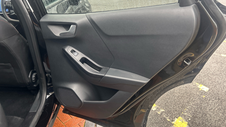 Ford Puma 1.0 EcoBoost Hybrid mHEV ST-Line 5dr Petrol Hatchback